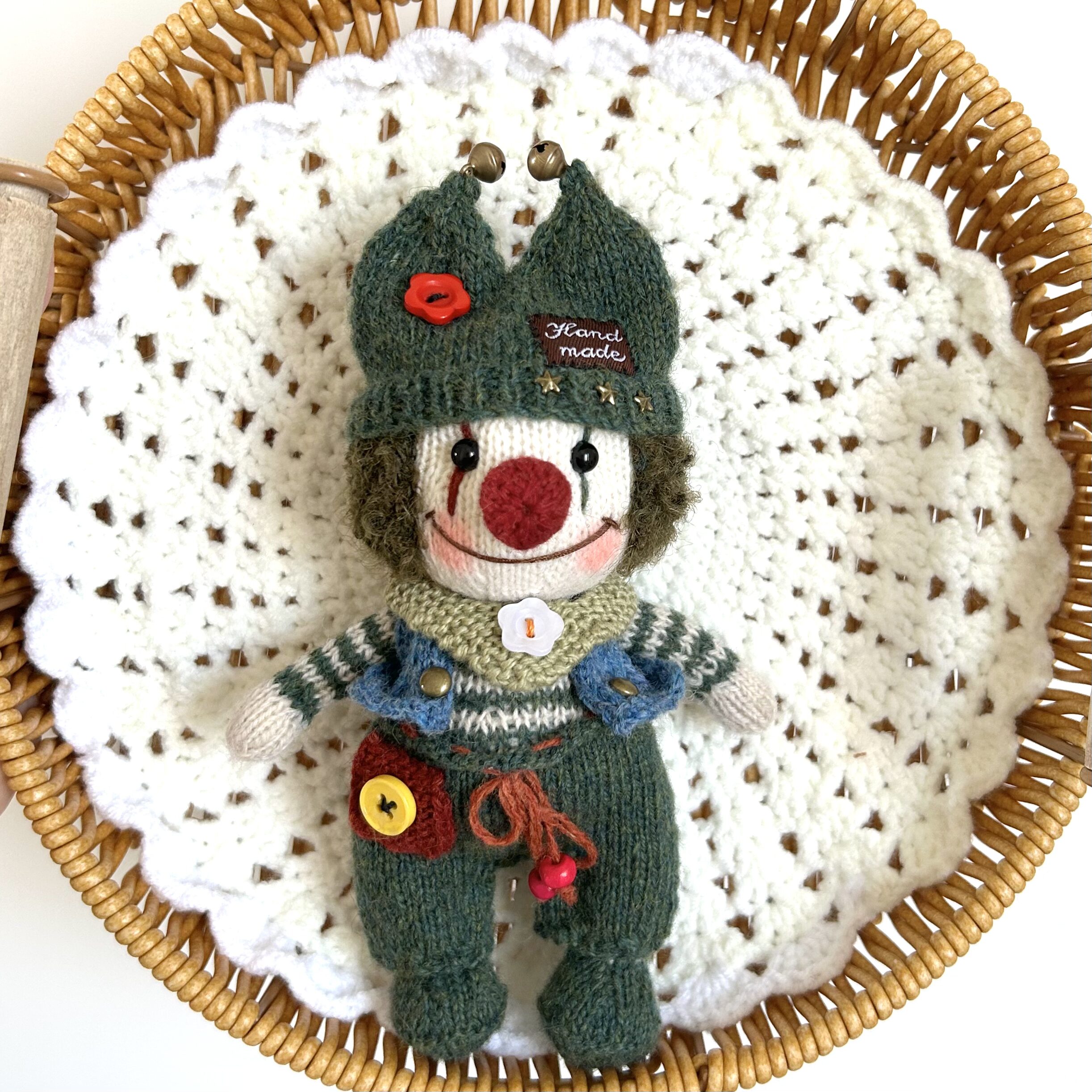 Mr. Clown Amigurumi Plushie – Handmade Knitted Art Toy Gift for Collector - Image 3
